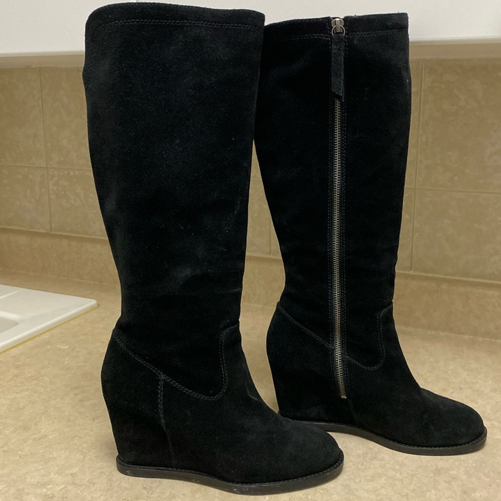Johnston & Murphy, Black Suede, Wedge Boots - Size 8.5